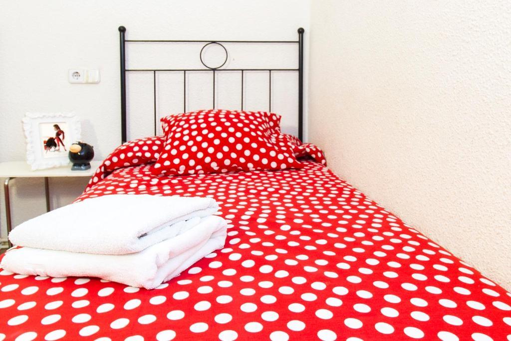 Hostal Bahia Madrid Room photo