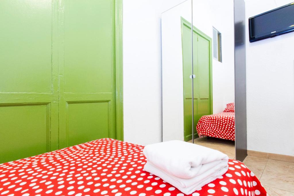 Hostal Bahia Madrid Room photo