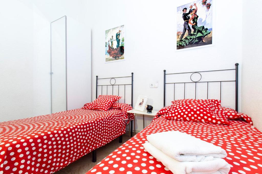 Hostal Bahia Madrid Room photo